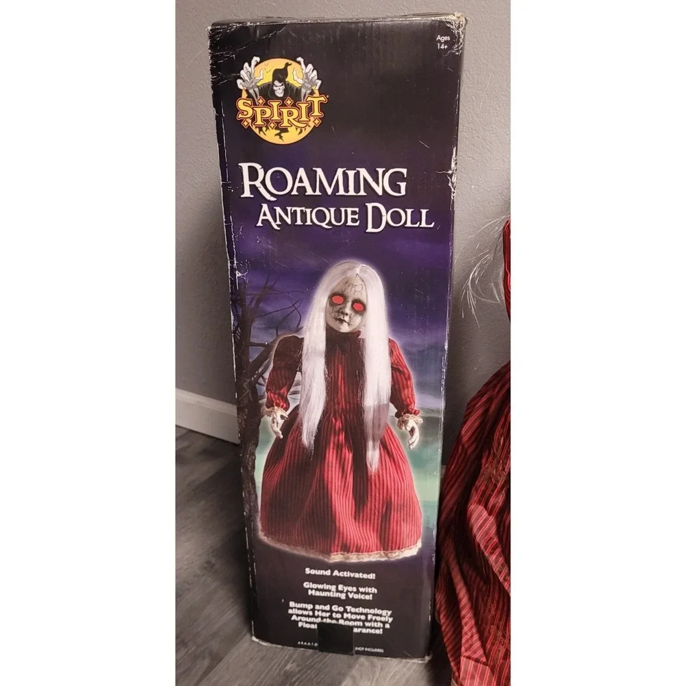 Spirit Halloween Roaming Antique Doll Animatronic Halloween Prop (2016)